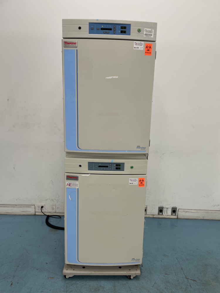 Image of Thermo Forma Steri-Cycle Double Stack CO2 Incubator